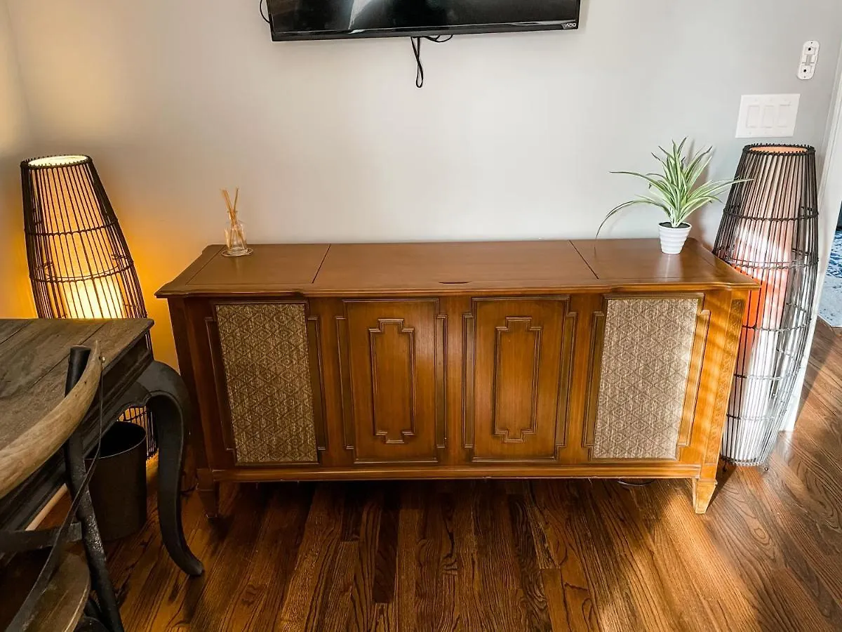 Holiday home Fancy Free - Stay Where Country Music History Was Made Nashville